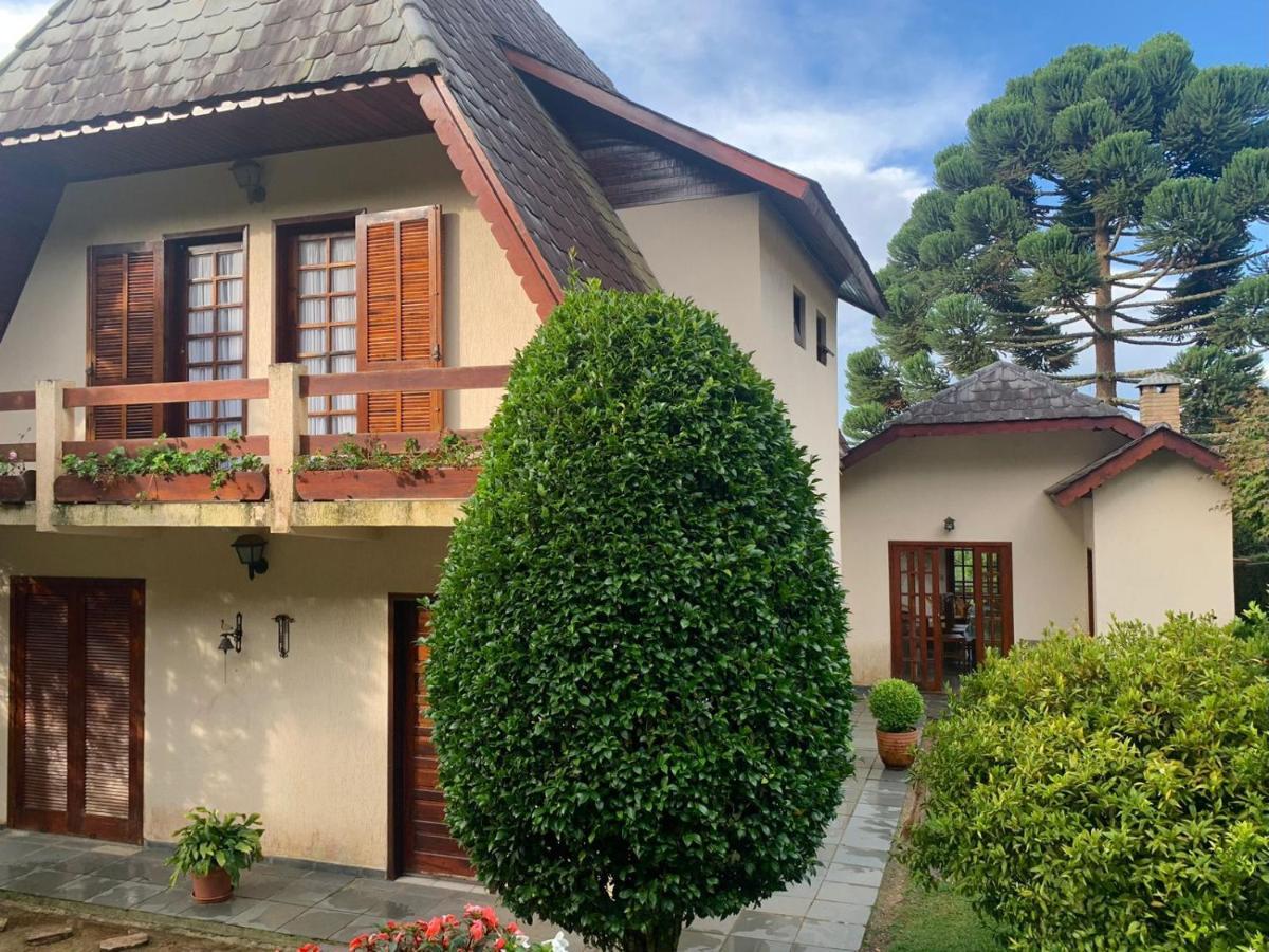 Lindo Chale Com Vista Casa de férias Campos do Jordão